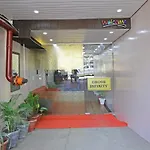 Hotel La Casa Delhi Airport